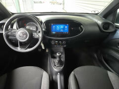 Toyota-Aygo X-4
